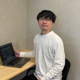 講師 栗岩 勇斗